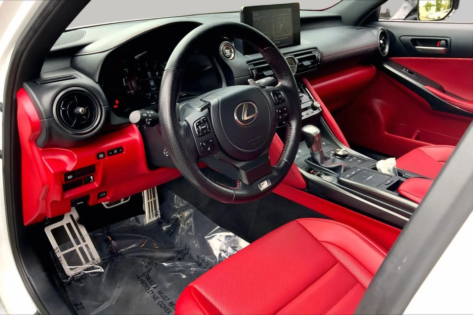 Certified Used 2023 ULTRA WHITE Lexus F SPORT image 18