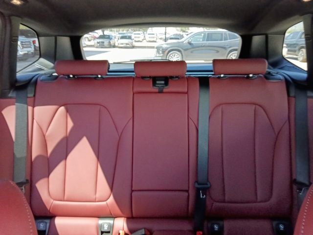 Used 2023 Gray BMW sDrive30i image 5
