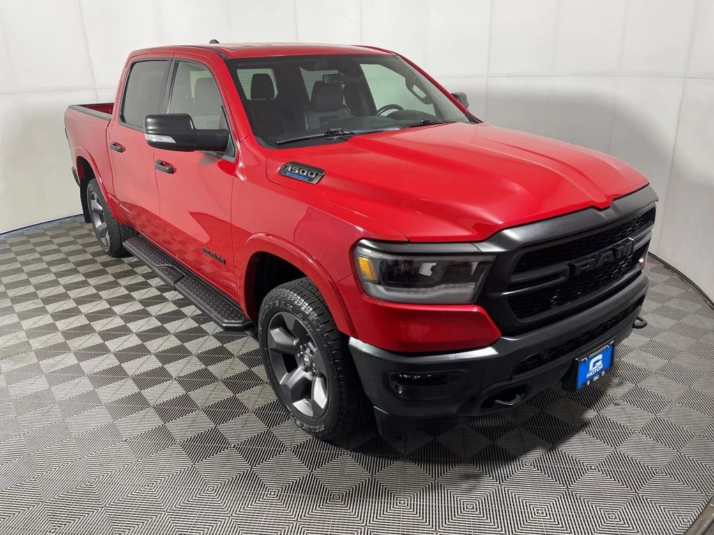 2022 RAM 1500 Big Horn/Lone Star 4x4 Crew Cab 5'7's photo