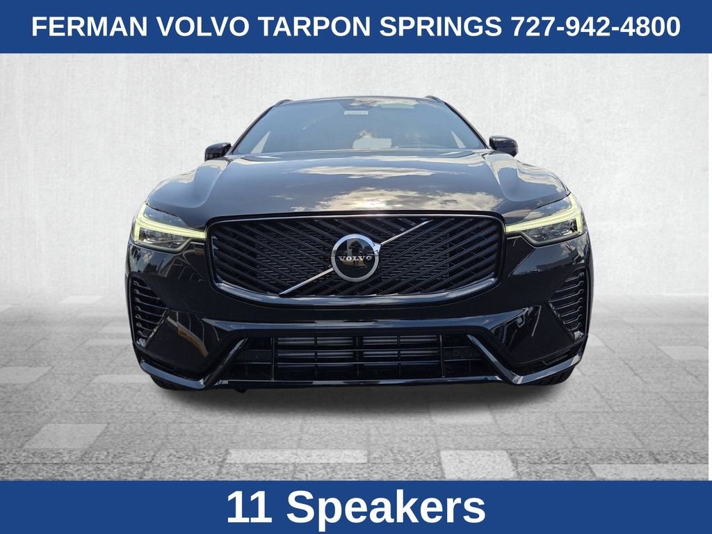 New 2026 Onyx Black Volvo Core image 4