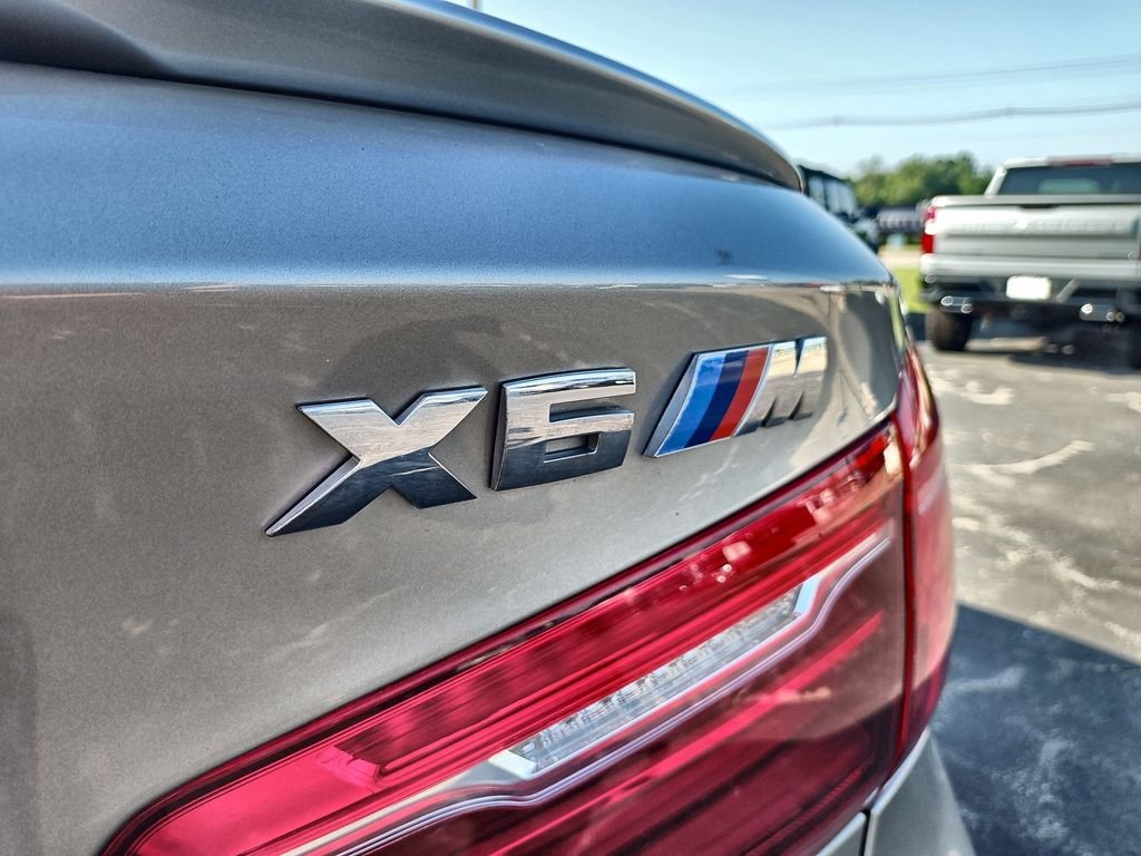 Used 2016 Gray BMW Base image 27