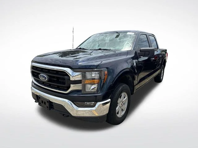 Used 2023 Blue Ford XLT image 4