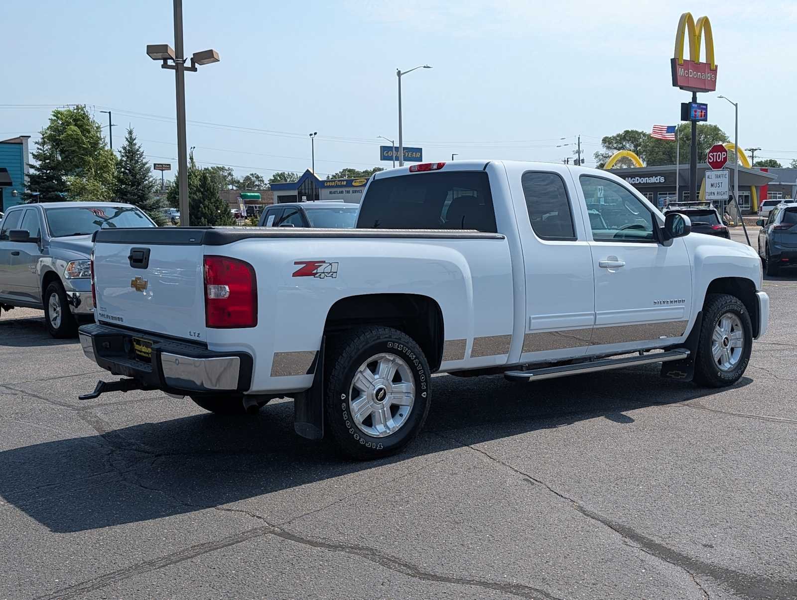 Used 2013 Summit White Chevrolet LTZ image 7
