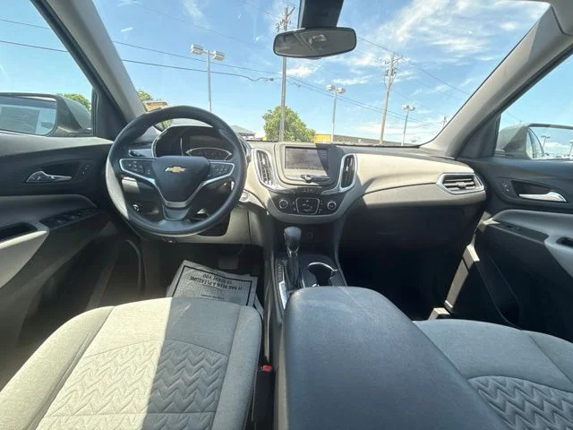 Used 2023 Gray Chevrolet LT image 31