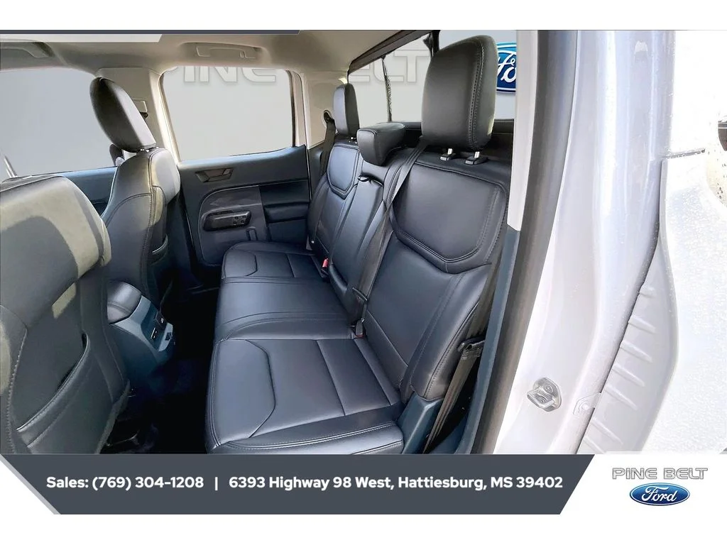 New 2026 Oxford White Ford Lariat® image 20