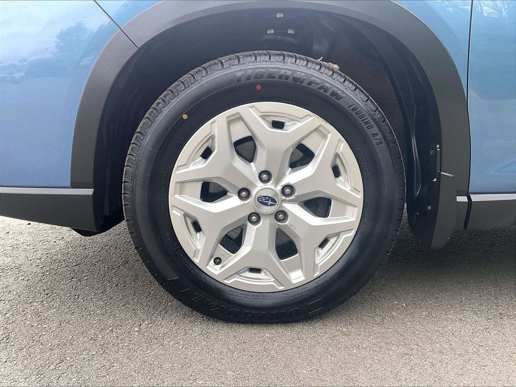 Used 2020 Blue Subaru Base image 22