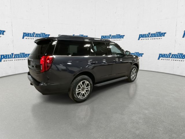 New 2025 Gray Ford Active image 12