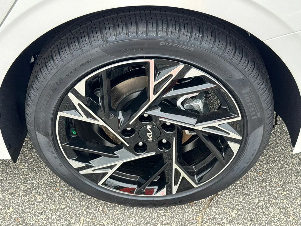 New 2026 Snow White Pearl Kia GT-Line FWD image 20
