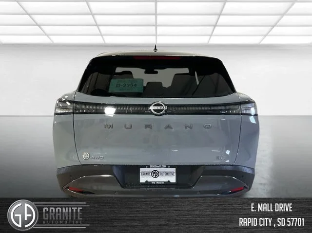 New 2025 Two-tone Boulder Gray Pearl / Super Black Nissan SL image 7