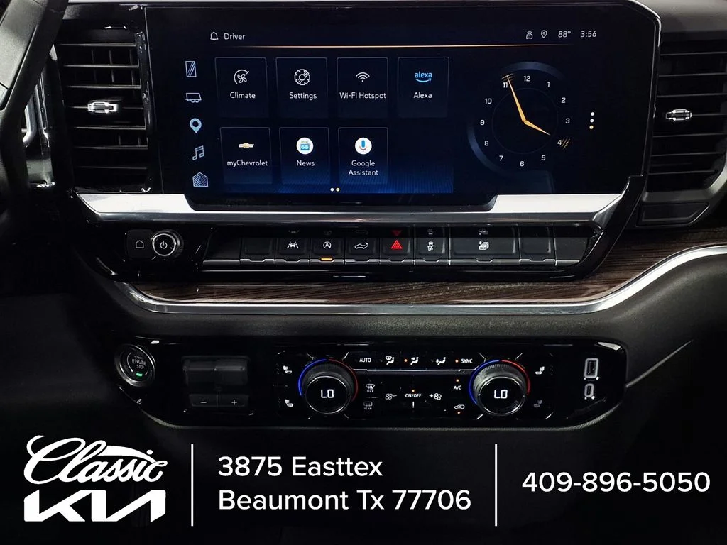Used 2025 Black Chevrolet LT image 25
