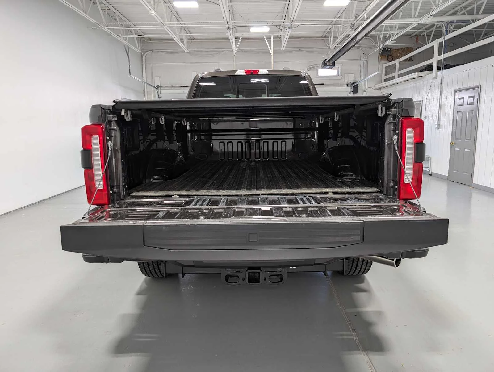 Used 2024 Darkened Bronze Ford XLT image 42