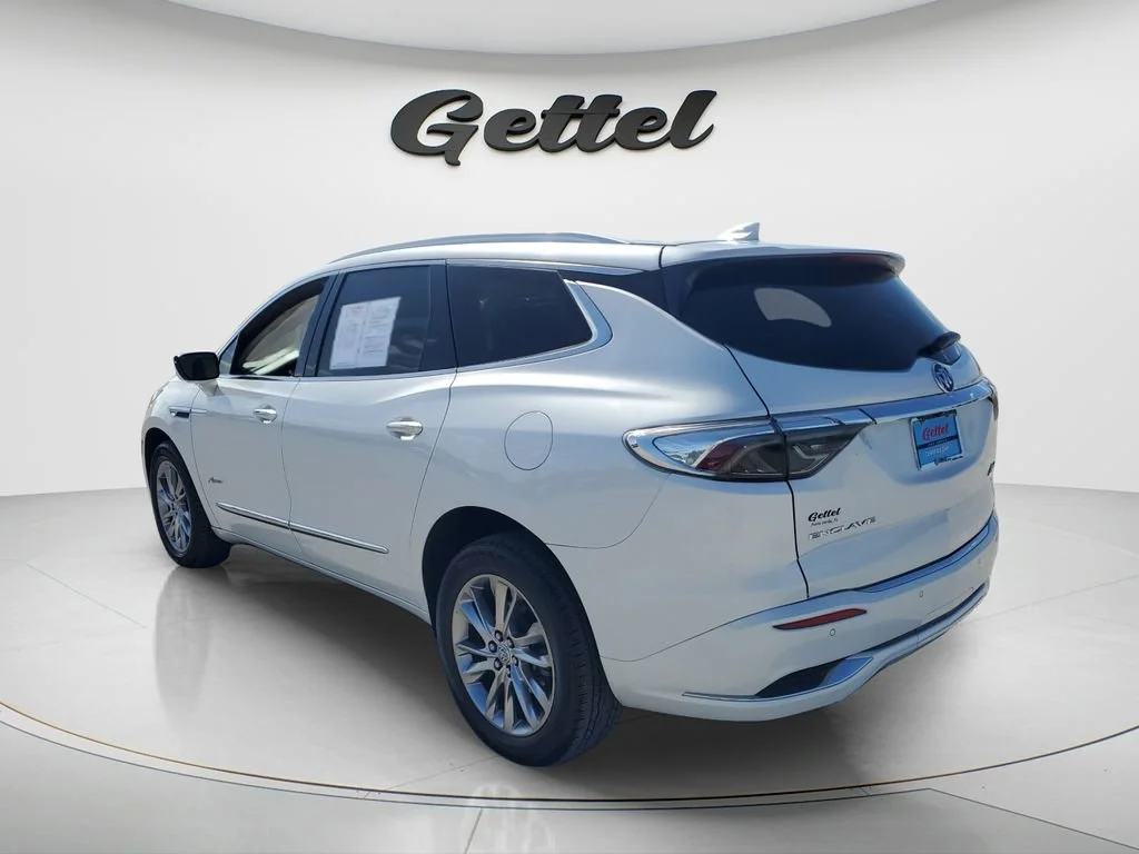 Used 2023 White Frost Tricoat Buick Avenir image 7