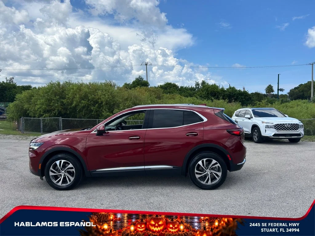 Used 2022 CINNABAR METALLIC Buick Essence image 8