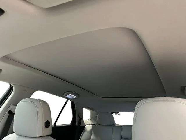 New 2026 Silver Honda Touring image 24