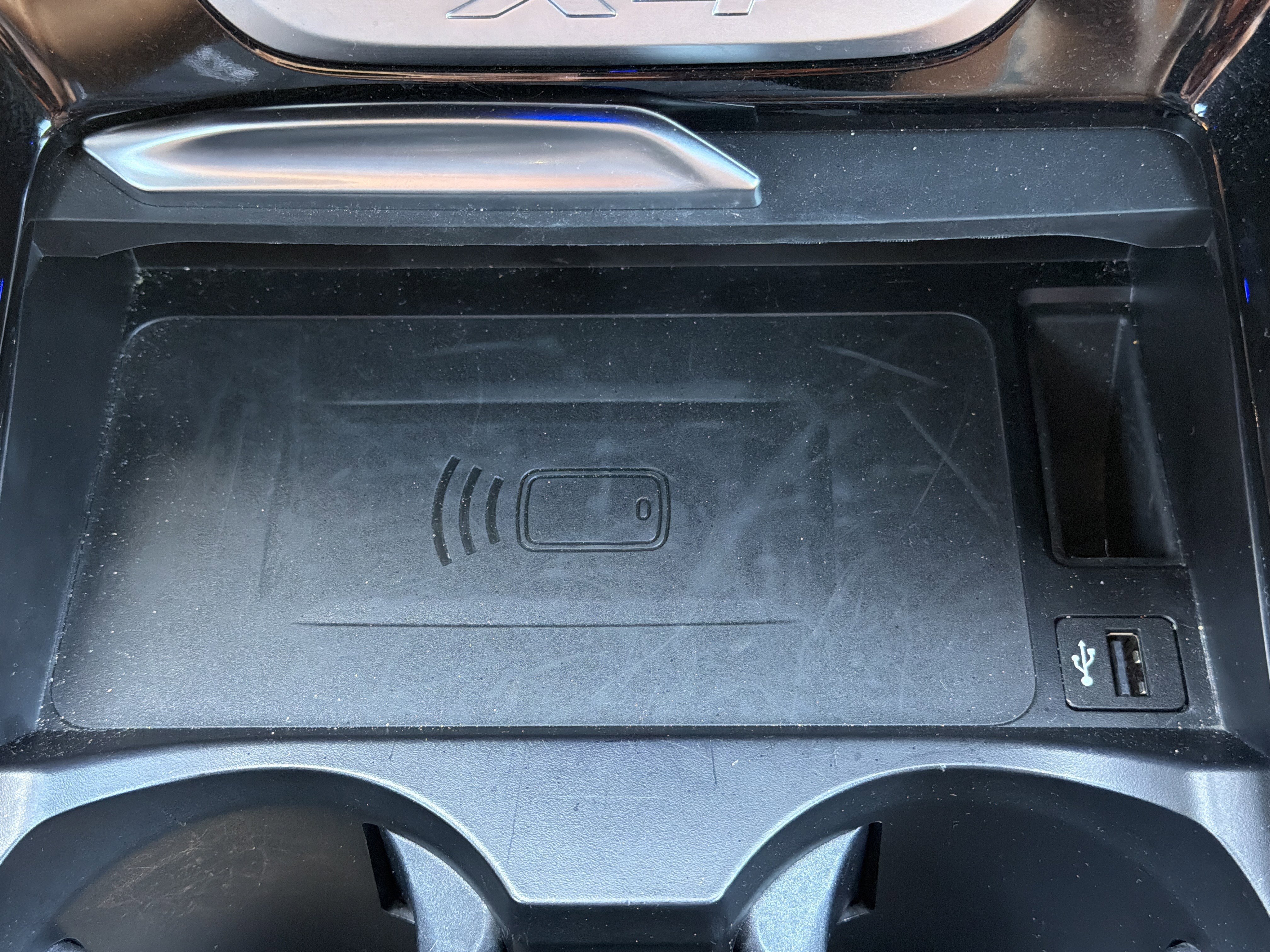 Used 2025 Dark Graphite Metallic BMW xDrive30i image 7