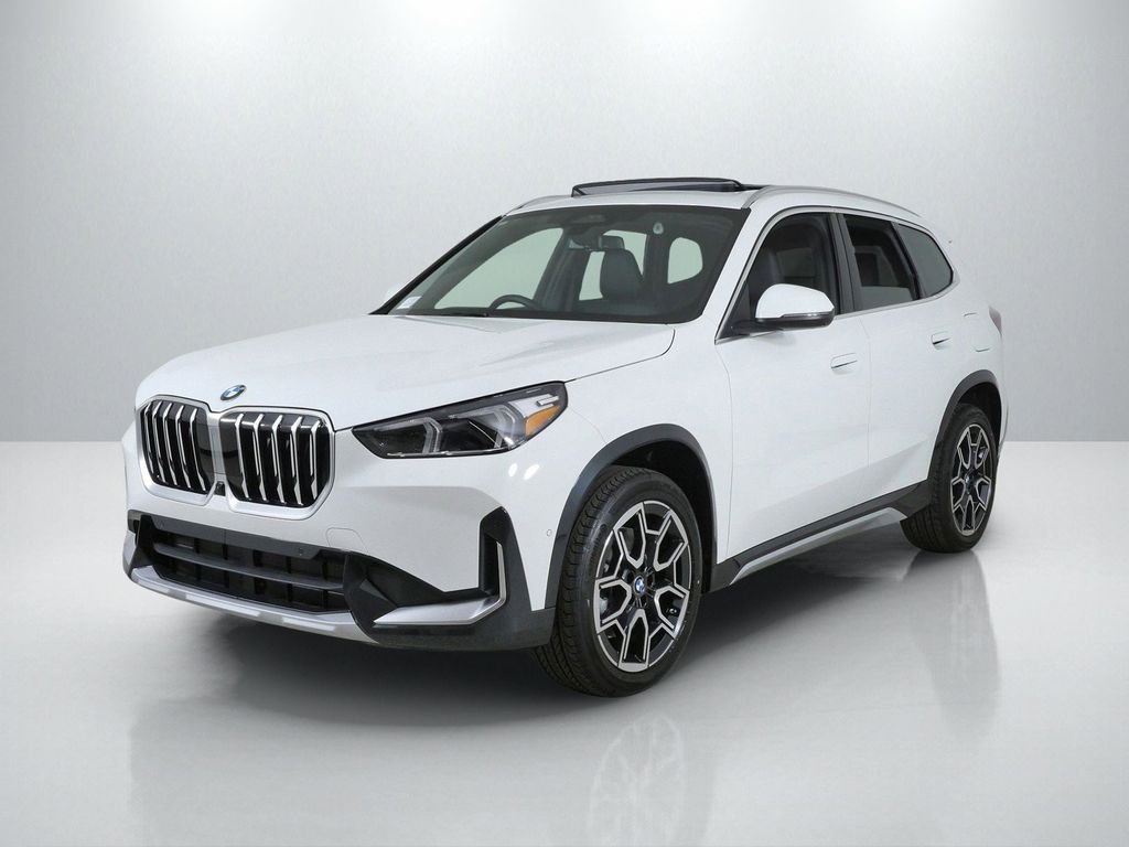 2026 BMW X1 xDrive28i's photo
