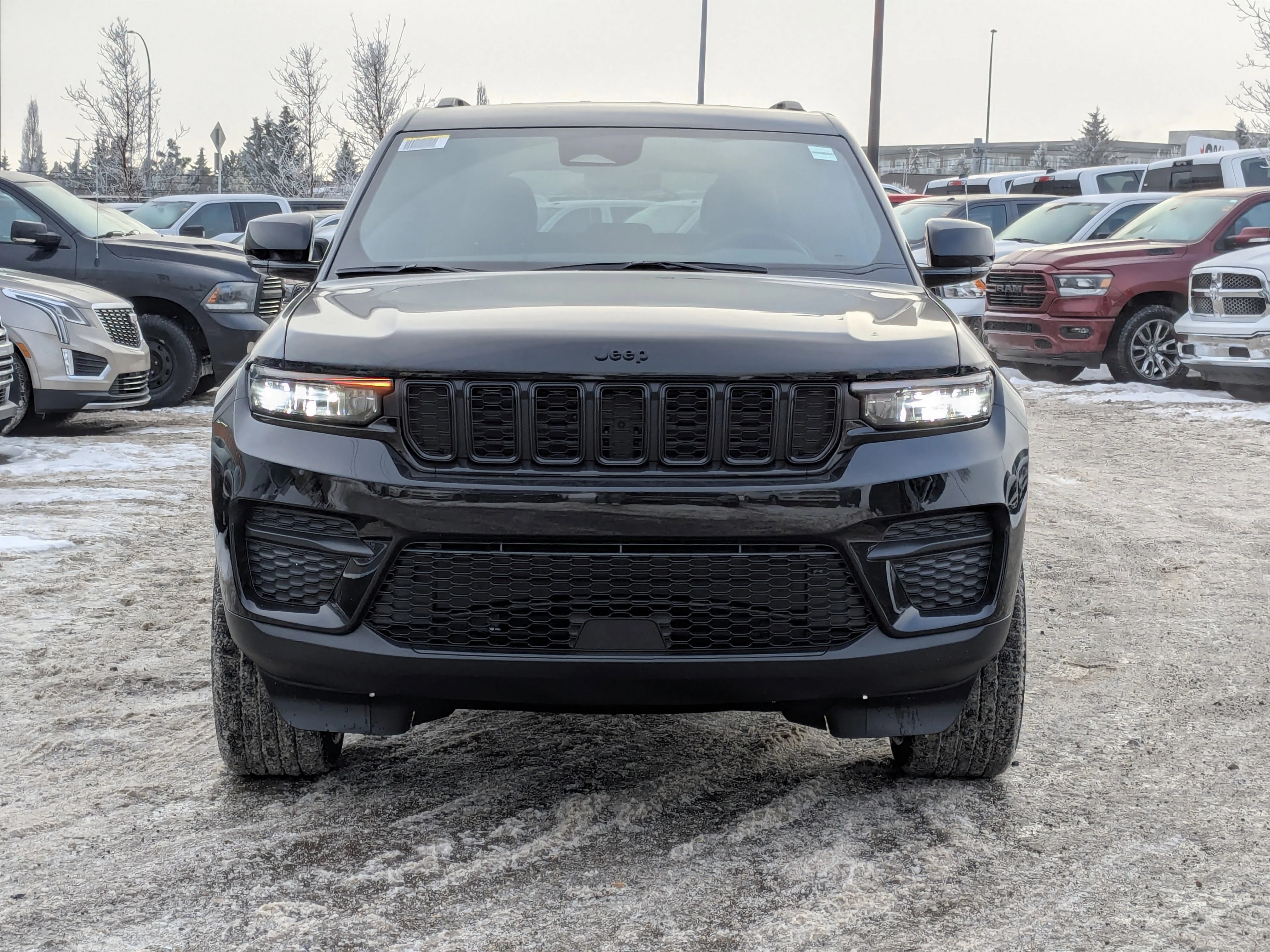 New 2025 Black Jeep Altitude - - Power Liftgate - Wireless Charging - 20 Black Wheels - Remote Start & More image 3