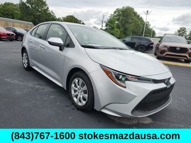Used 2021 Silver Toyota LE image 7