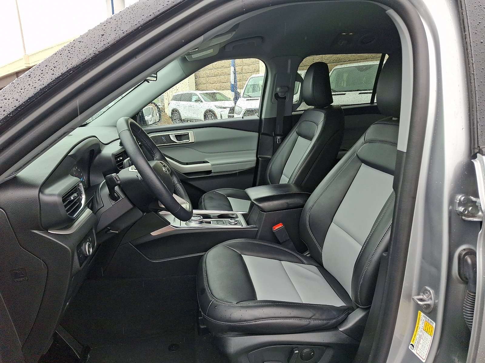 Used 2023 Iconic Silver Metallic - JS Ford XLT image 14