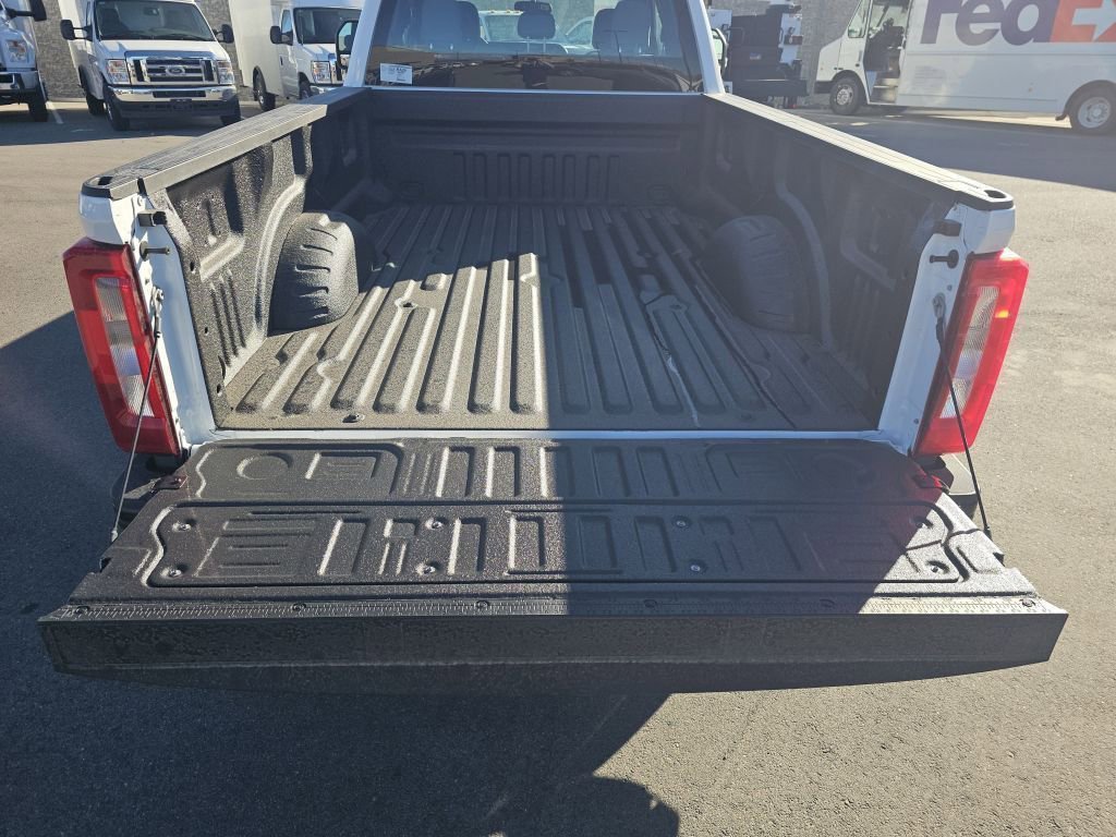 New 2026 Oxford White Ford F-350® XL image 27