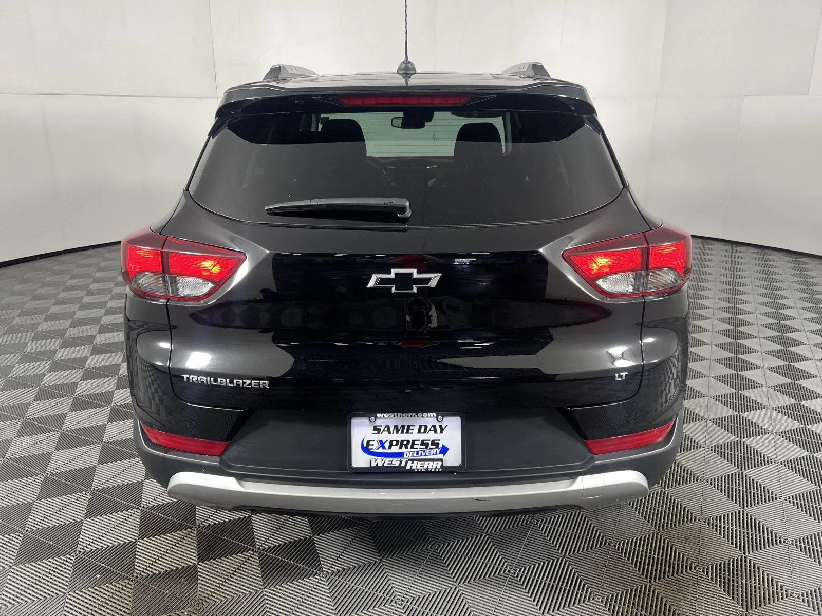 Used 2023 Black Metallic Chevrolet LT image 21