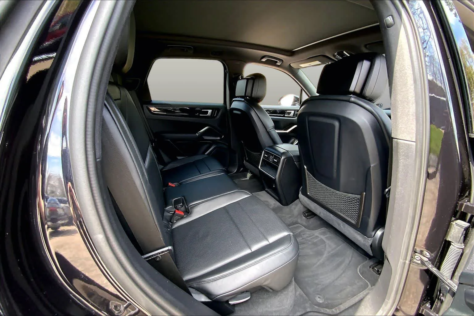 Used 2019 Black Porsche  image 30