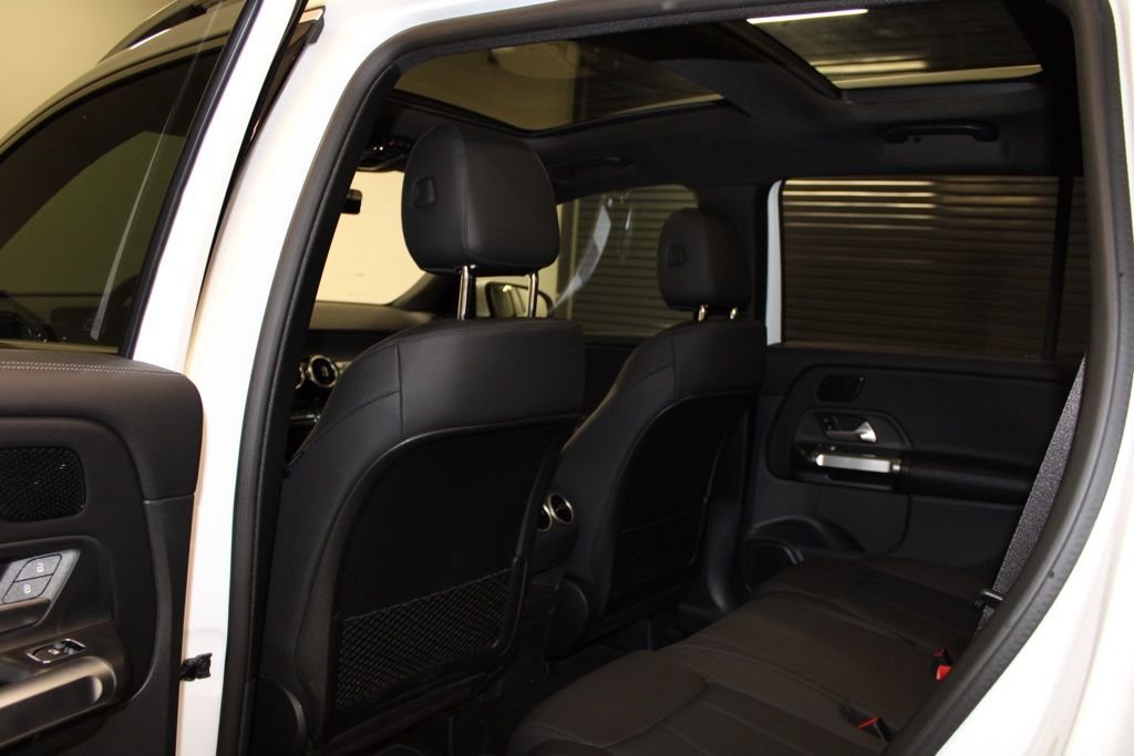 Certified Used 2026  Mercedes-Benz GLB 250 image 30