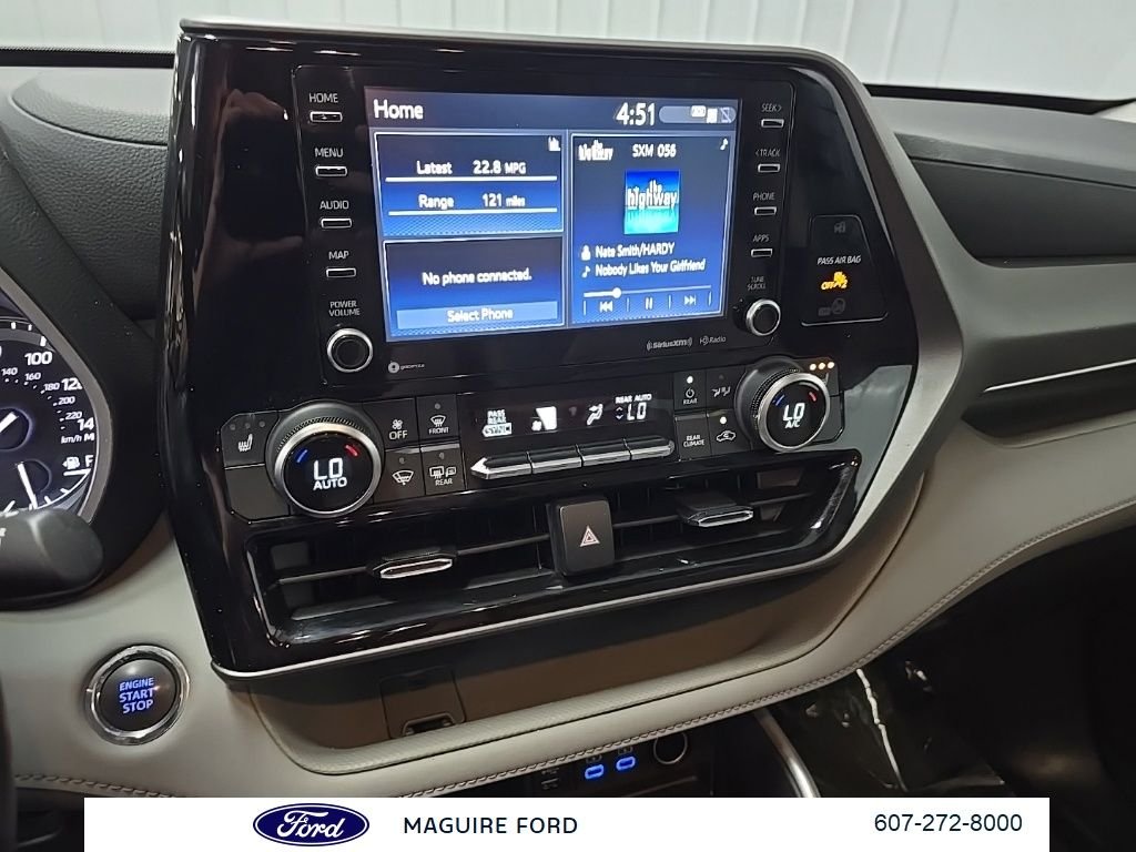 Used 2022 Moon Dust Toyota XLE image 28