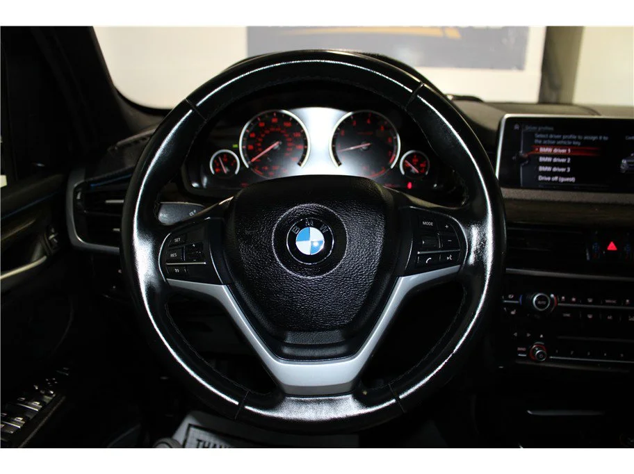 Used 2017 Black BMW sDrive35i image 26