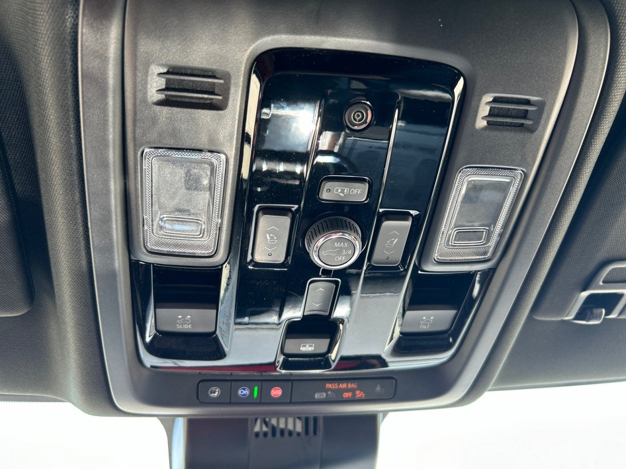 2026 GMC Yukon Denali - Photo 14