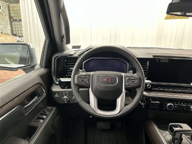 2026 GMC Sierra 1500 SLT - Photo 13