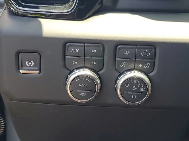New 2026 Sterling Metallic GMC AT4 image 20