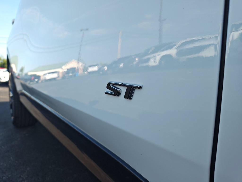 New 2026 Summit White Buick Sport Touring image 26