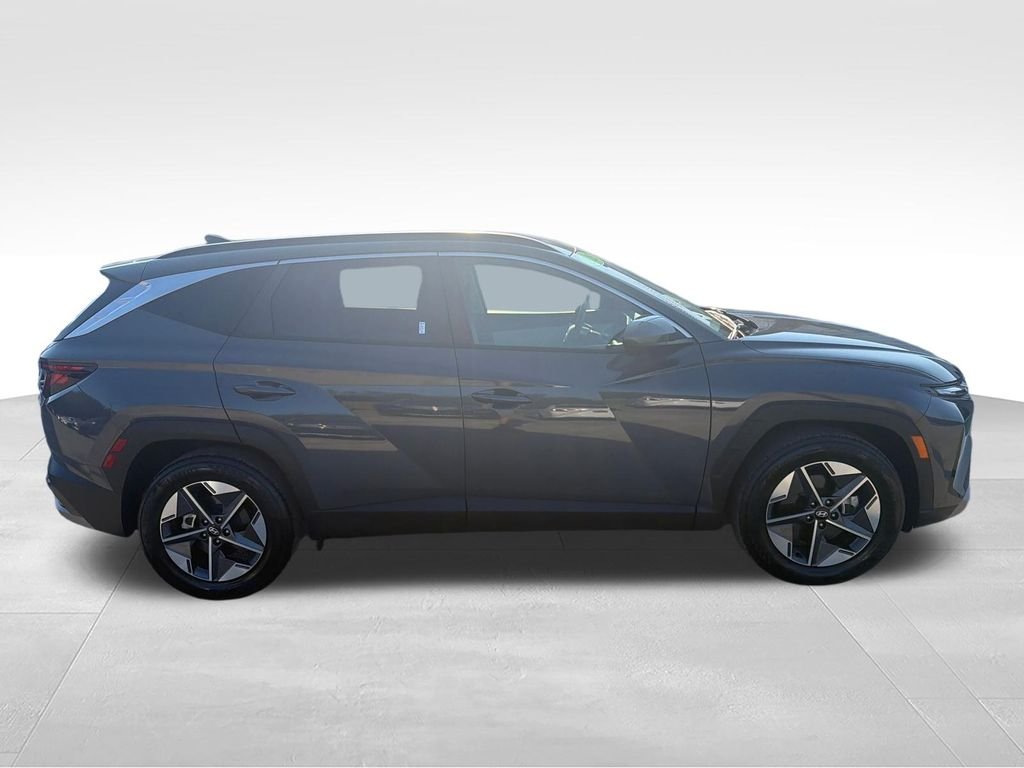 Used 2026 Gray Hyundai SEL image 6