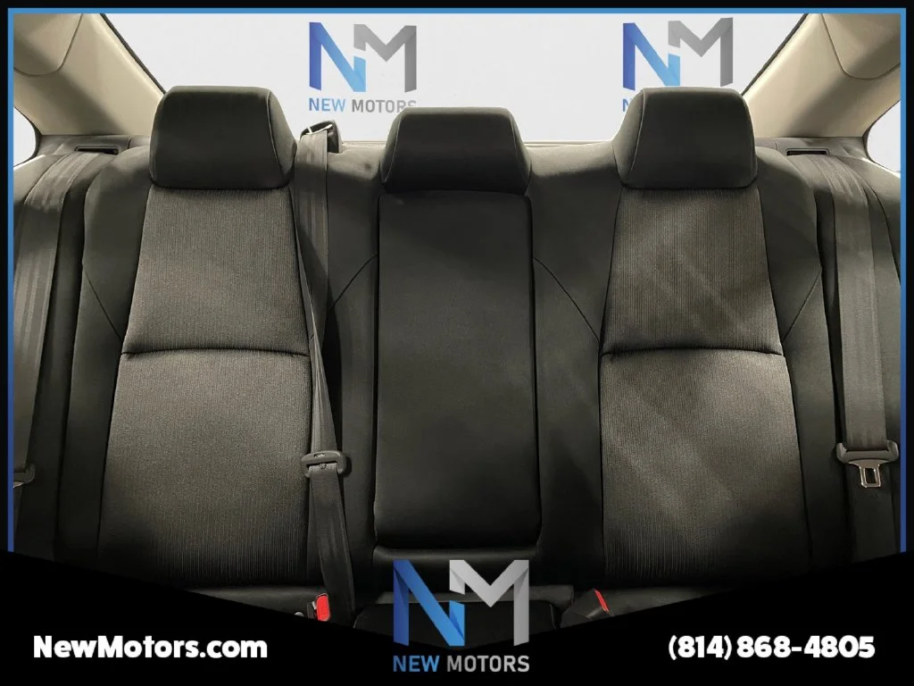 Used 2020 White Honda LX image 13