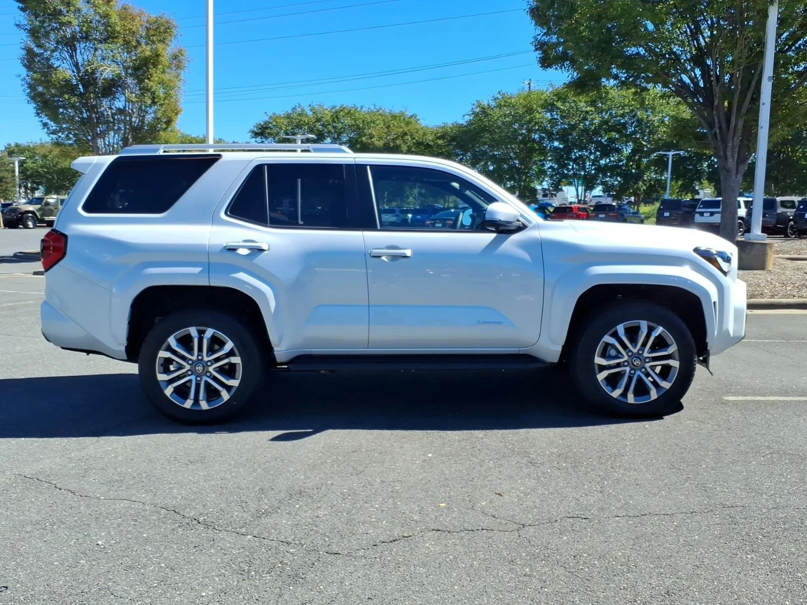 Used 2026 Wind Chill Pearl Toyota Limited image 12