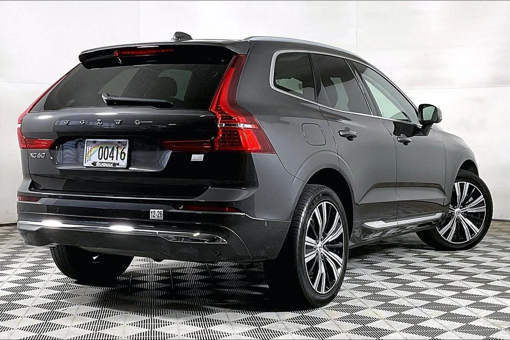 Certified Used 2023 Gray Volvo T8 Plus Bright Theme image 10