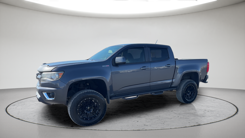 Used 2017 Gray Chevrolet Z71 image 16