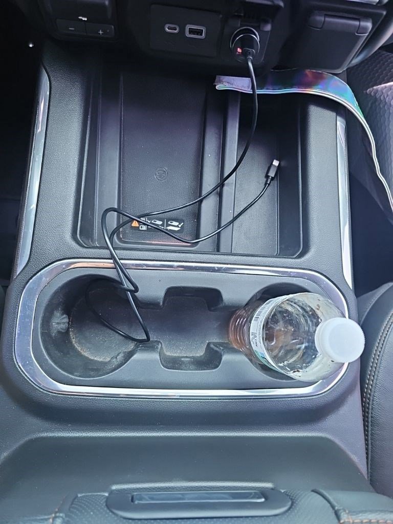 Used 2022 Onyx Black GMC AT4 image 10