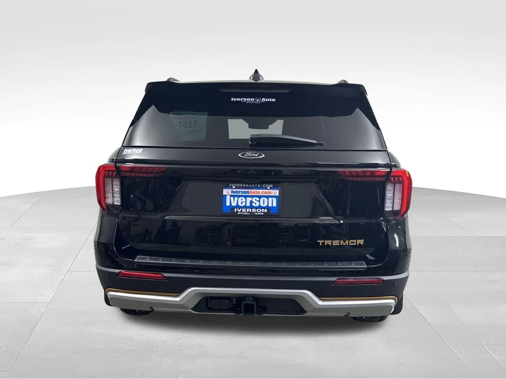 2026 Ford Explorer Tremor - Photo 8