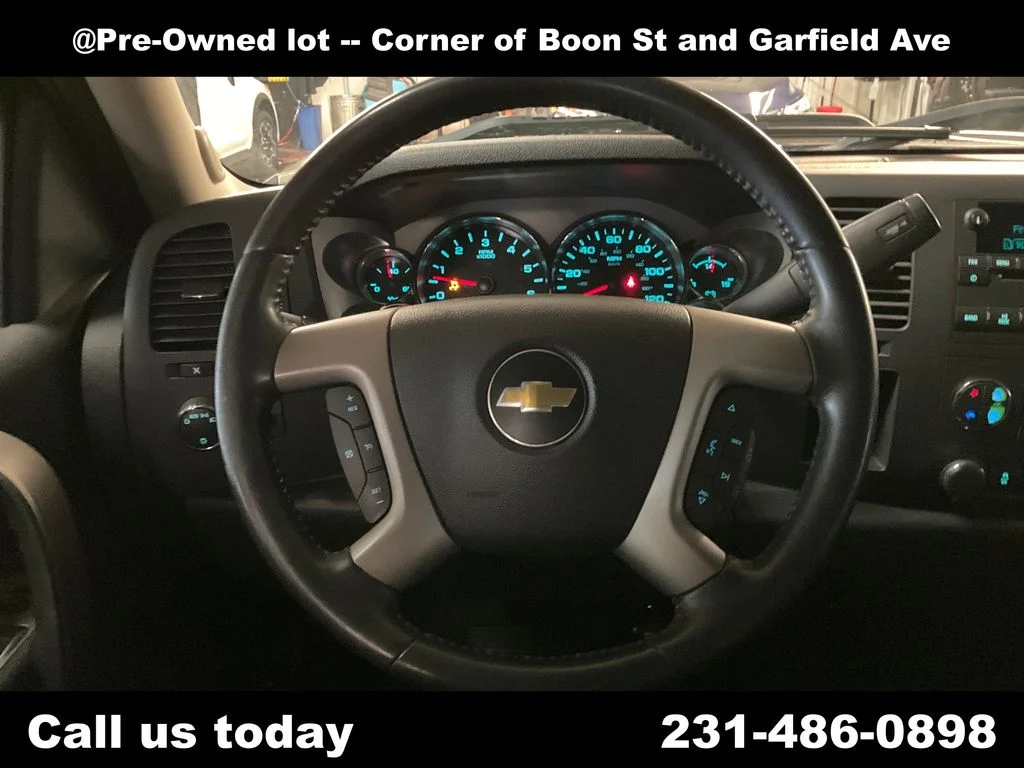 Used 2012 Gray Chevrolet LT image 20