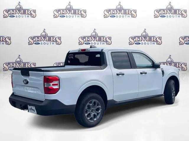 New 2026 White Ford XLT image 3