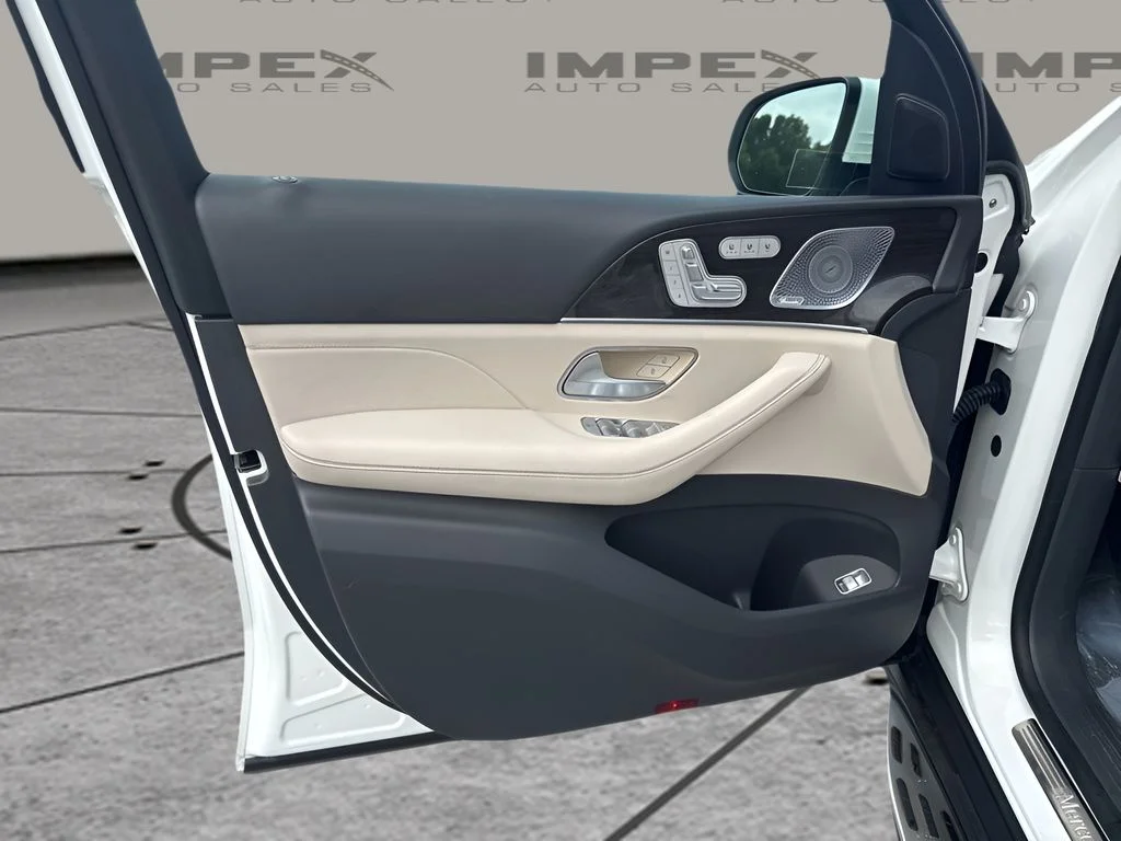 Used 2020 White Mercedes-Benz GLE 350 image 25