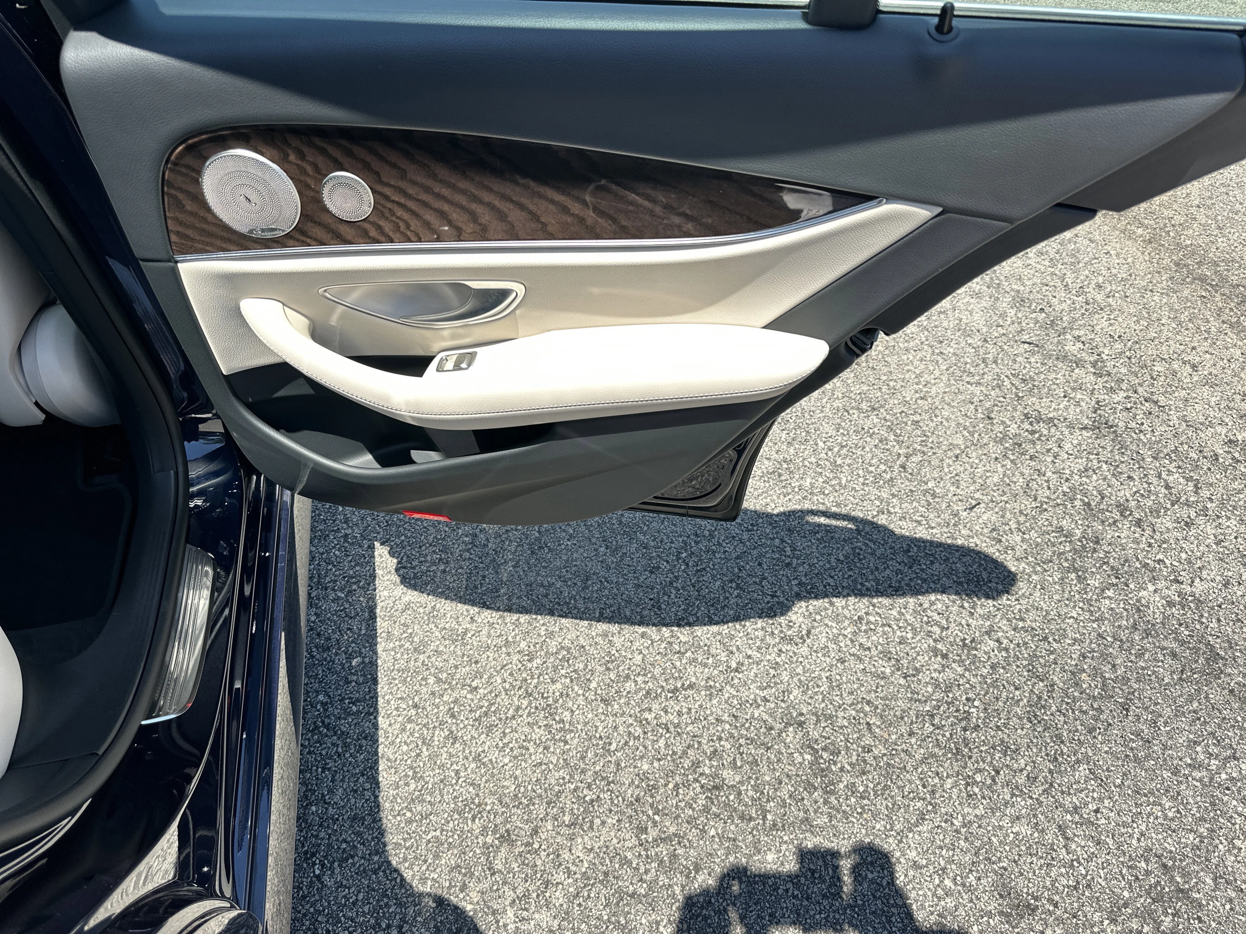 Used 2021 Lunar Blue Metallic Mercedes-Benz E 350 image 16