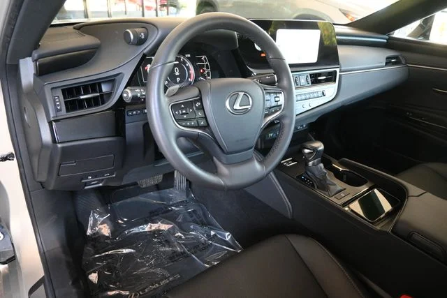 Certified Used 2023 MOONBEAM BEIGE MET. Lexus 350 image 21