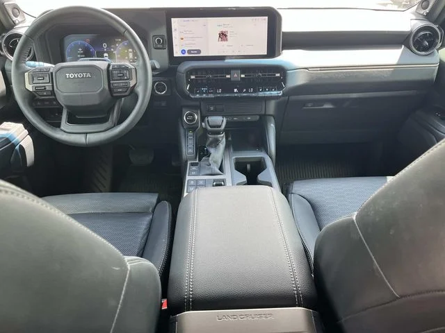 Used 2025 Black Toyota Base image 12