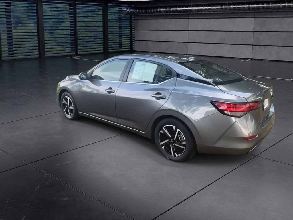 Used 2024 Gray Nissan SV image 6