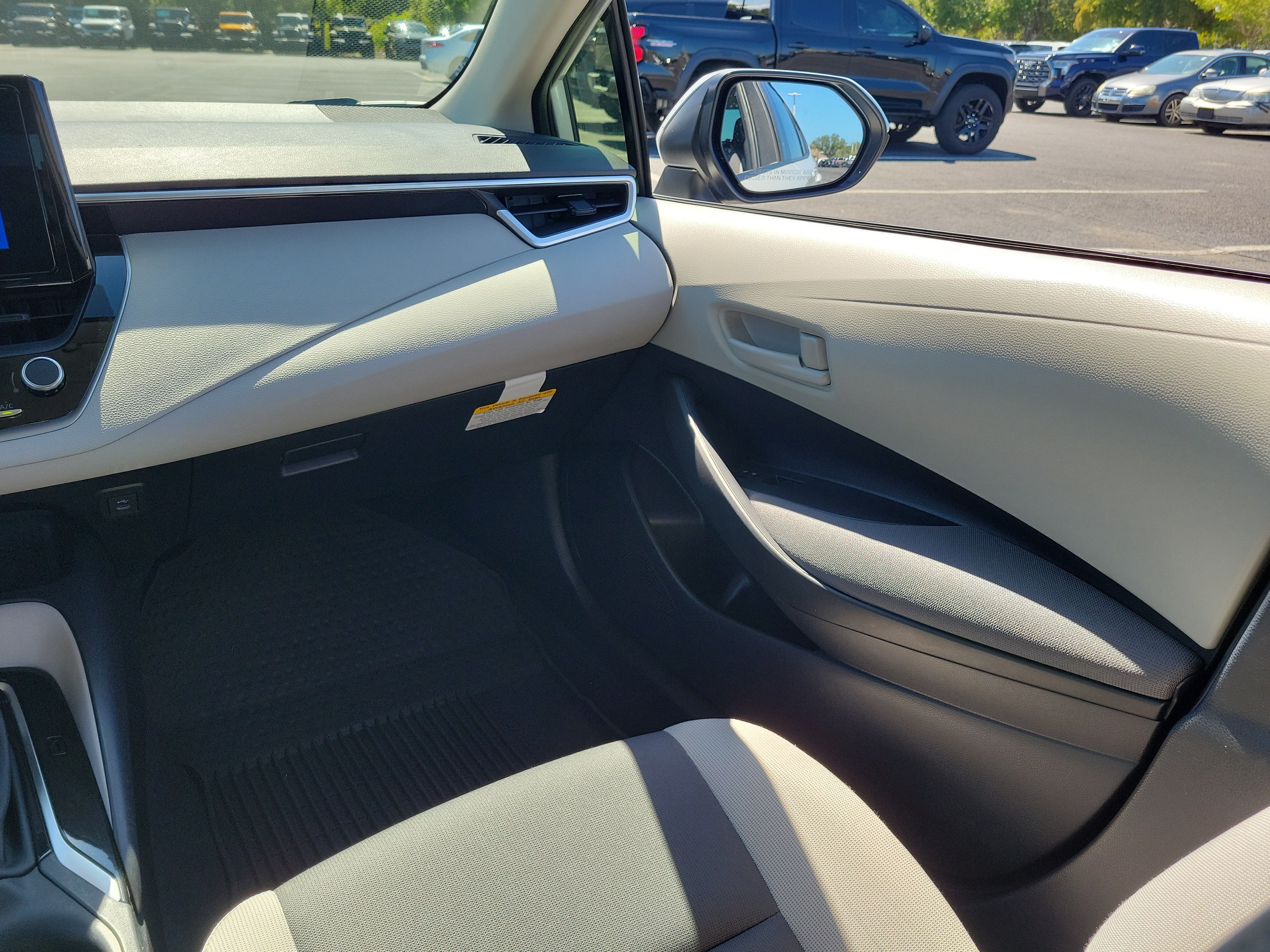 Used 2024 Pearl Toyota LE image 16