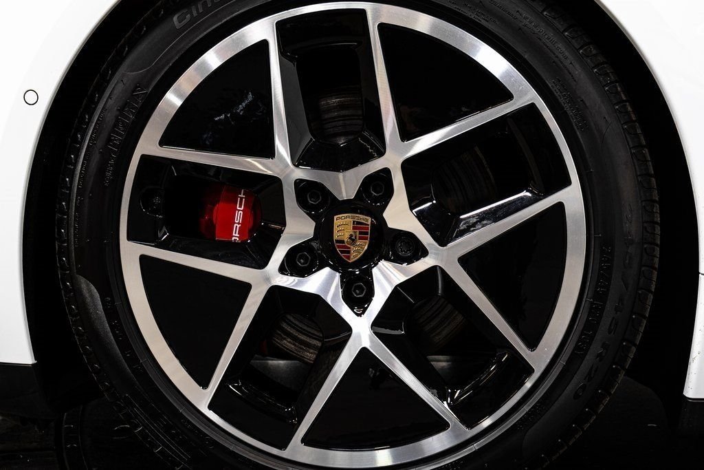 2025 Porsche Taycan S - Photo 22