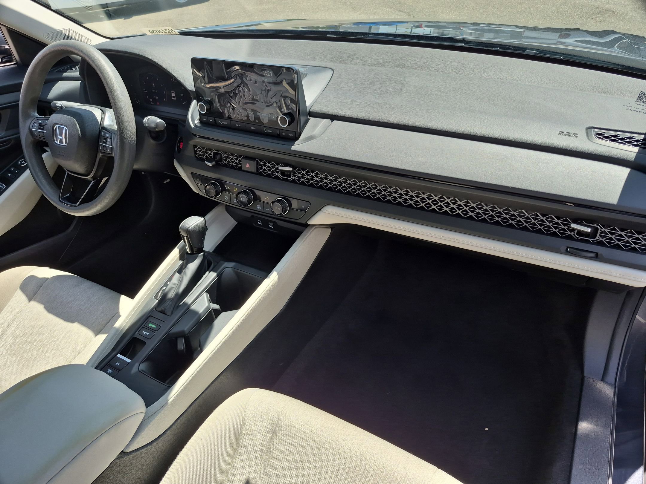 Used 2024 Gray Metallic Honda EX image 31